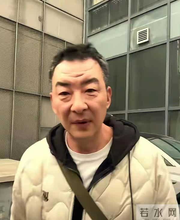 上戏表演系89级聚会：王琳周杰缺席任程伟露面，最年轻郝平最显老