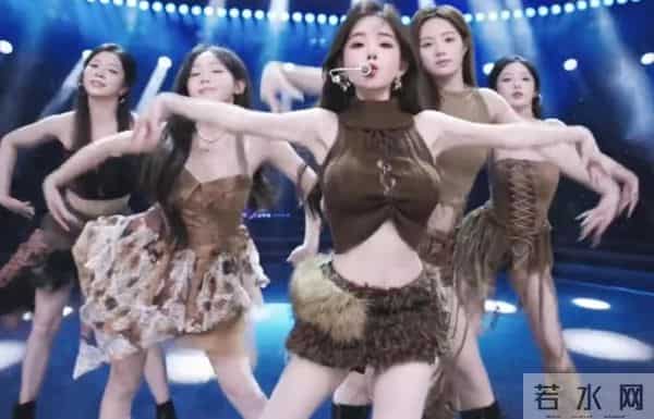 钱再多有什么用,“消失”1年的冯提莫,给所有人提了个醒