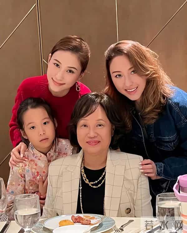 临终将“私生子”交给何超琼,赌王下的这盘大棋,五年后才看懂