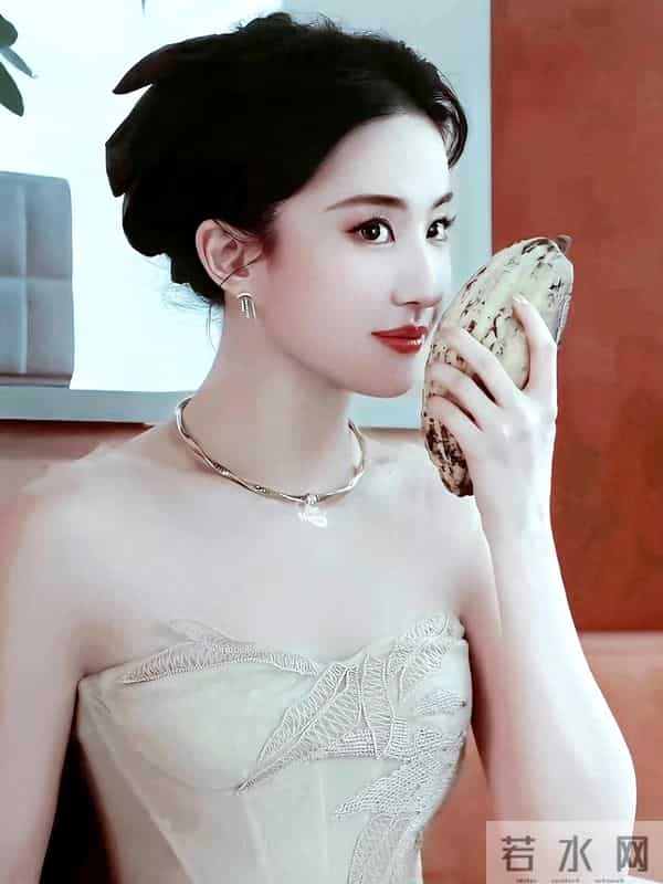 刘亦菲性感代言美图