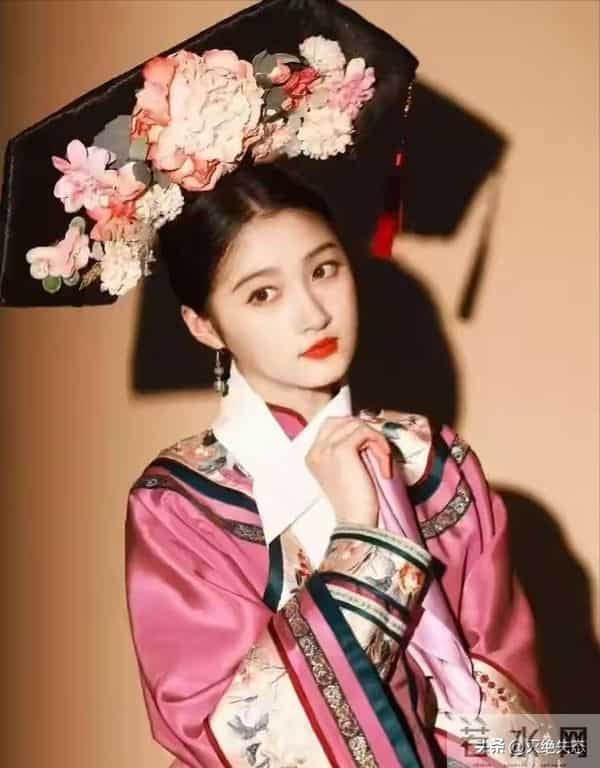 鹿晗也没想到,关晓彤仅凭这个一举动,就实现了口碑暴跌!