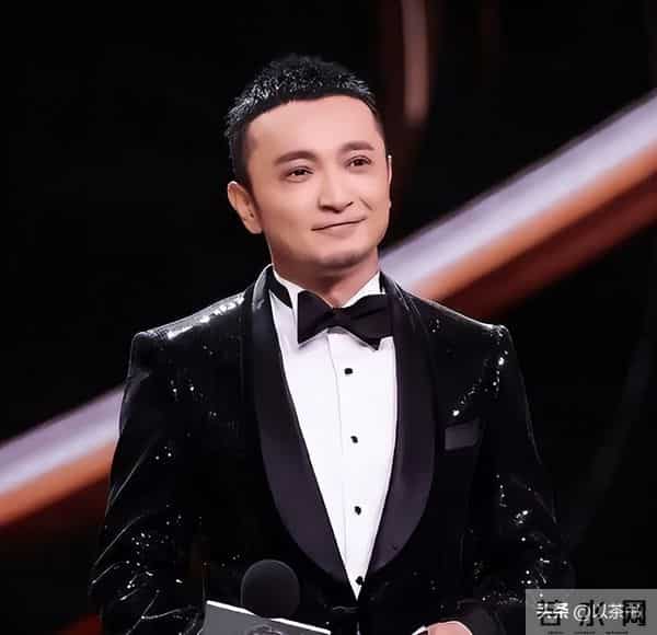 祝贺!42岁尼格买提高调迎喜讯,央媒亲自发文,看来撒贝宁说对了