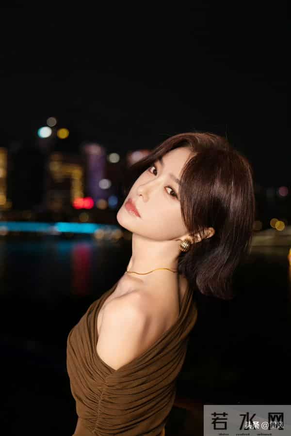 四十四岁秦岚，温柔的雕塑刀