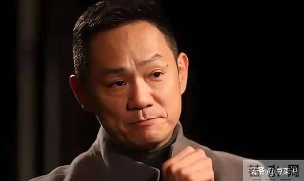 16年前，曾在爱妻葬礼上哭到昏厥，永不再娶的果靖霖，如今怎样了