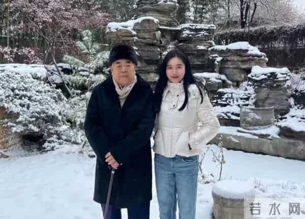 87岁范曾风波后首露面！小50岁徐萌已生子，将与继子女儿断绝关系