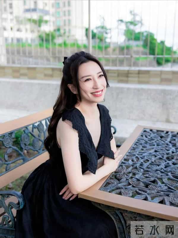 TVB视后到两届视帝家中庆生,绯闻男友继续无影