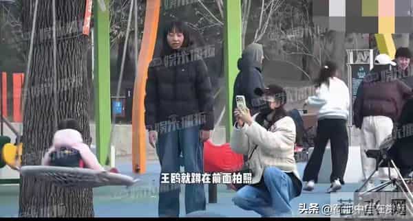 可惜了!王鸥隐婚生女?公园遛娃引猜测,与何九华姐弟恋大瓜成谜