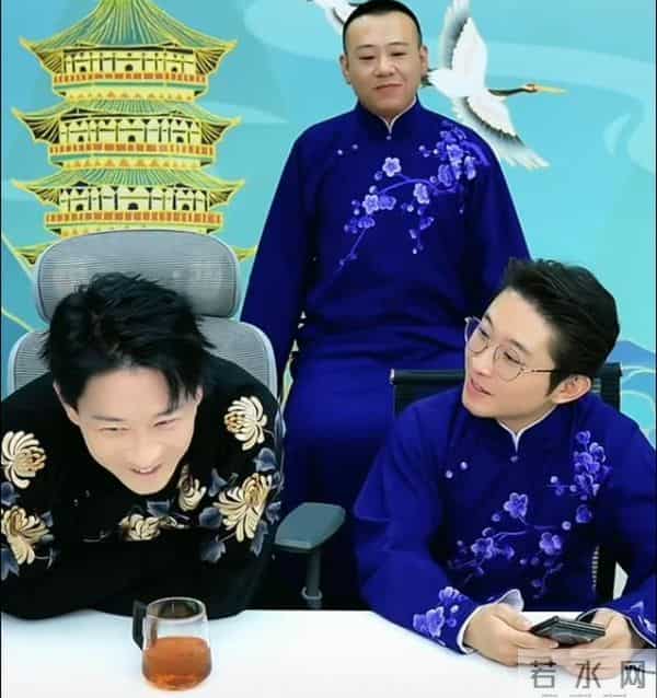 曹云金，要代拉徒弟李春艺，金霏回怼：代拉得有门户，你有师父吗