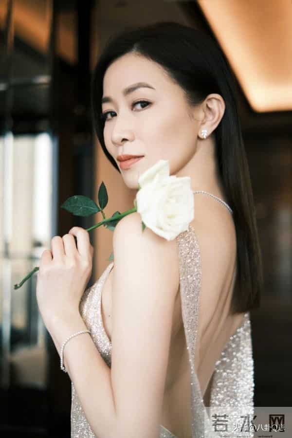 两亿财产无子女继承？这次立下遗嘱的佘诗曼，给明星们敲了个警钟