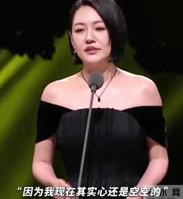 迟来的深情比草都贱,看到小S晒和大S合照,"小心思"藏不住了