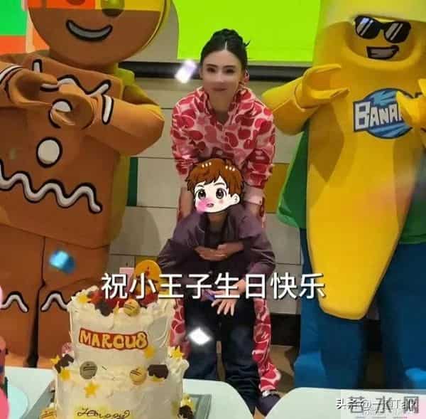 张柏芝香港法庭失控落泪：两天没睡，一切都是假的