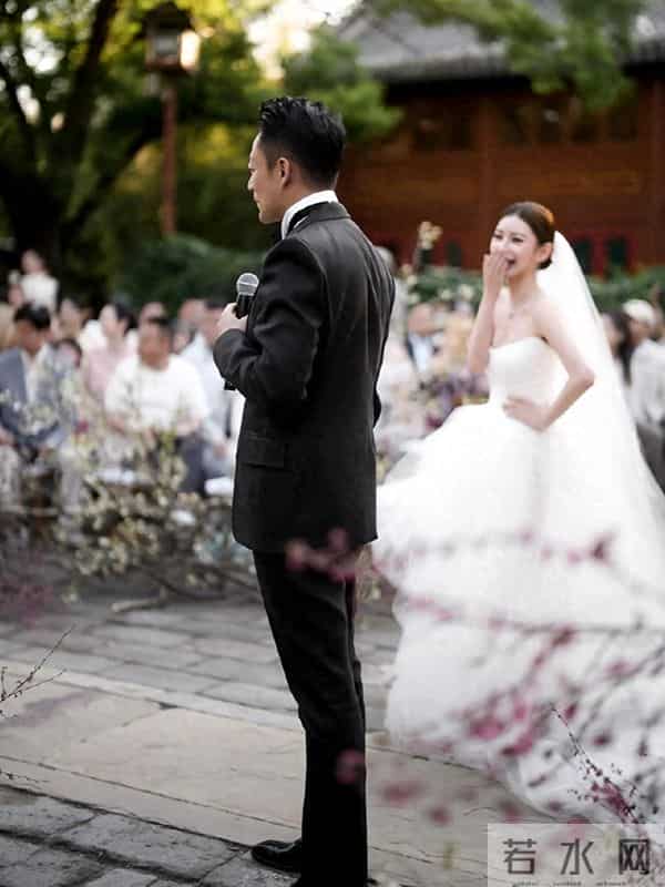 马筱梅6月孕肚曝光!只睡4小时坚持直播太拼命,员工透露胎儿性别