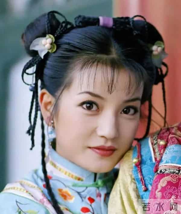 面相又变了！49岁赵薇近况曝光，又老又瘦没架子，却再无回头路走