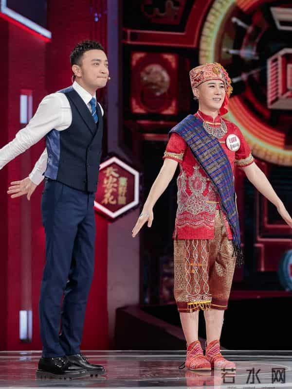 国家发文,42岁尼格买提再破天花板,让撒贝宁和整个主持界沉默了