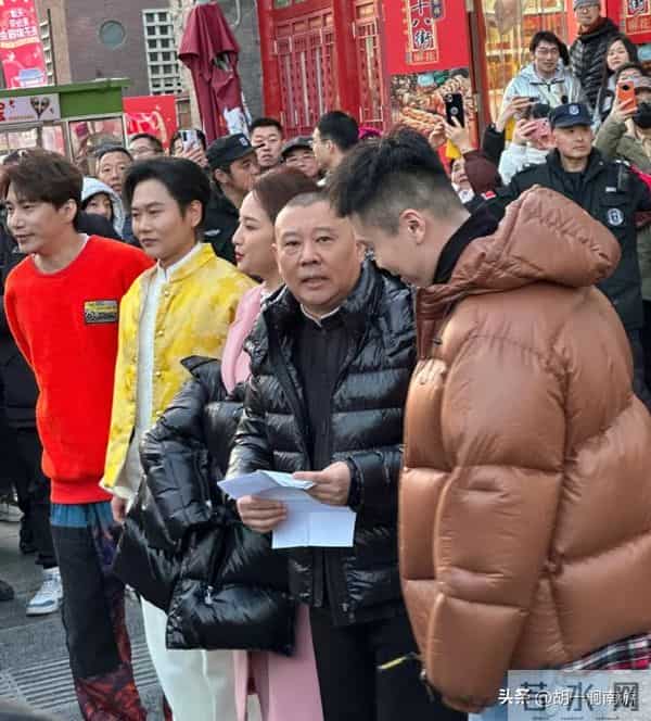 离谱！不到2天连曝仨瓜，长期分居只在乎娃、断绝关系、被约谈