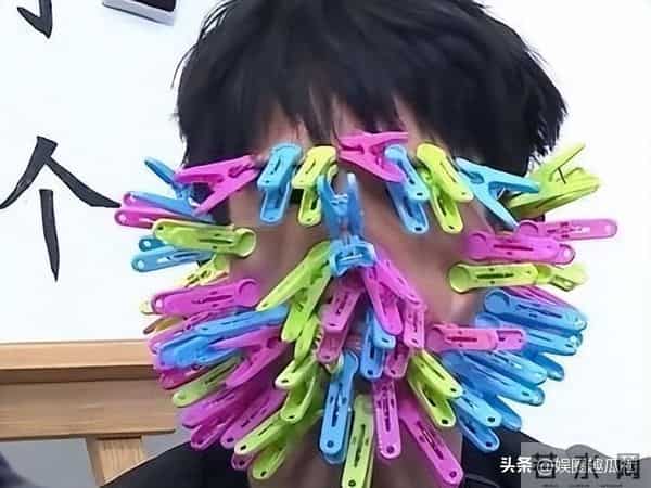 28岁王一博坠海，陈道明一语成谶：人生最大的风险是...