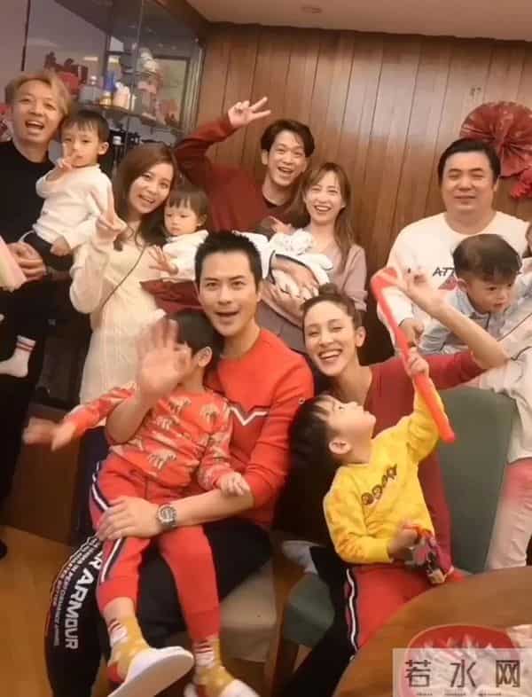 TVB视后到两届视帝家中庆生,绯闻男友继续无影