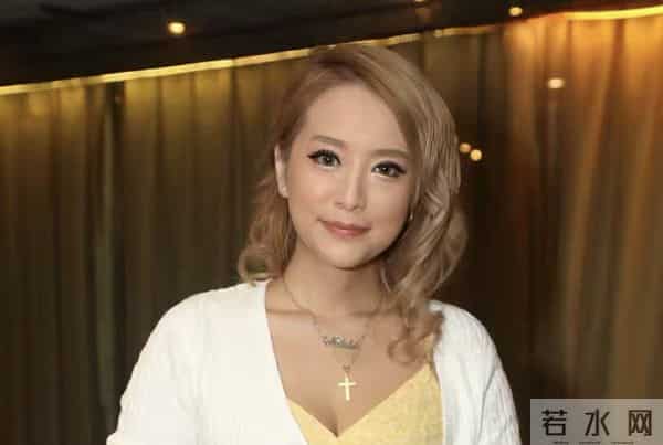 香港过气女星移民英国失败，晒美照主动找工作，收大量骚扰讯息