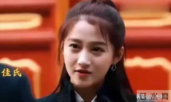 鹿晗也没想到,关晓彤仅凭这个一举动,就实现了口碑暴跌!