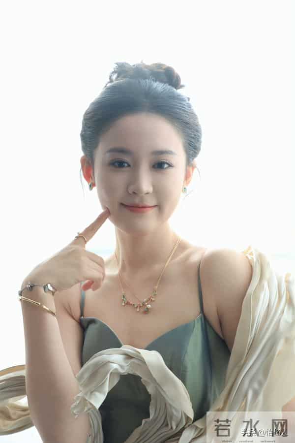 翟一莹——写真集欣赏