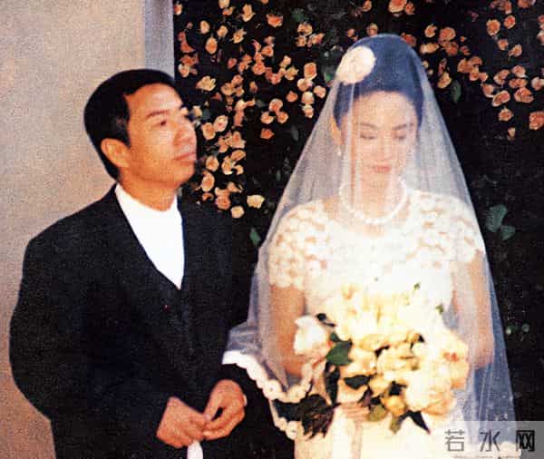 钱再多有什么用！林青霞奢华了一辈子，晚年竟然住进了“蟑螂屋”