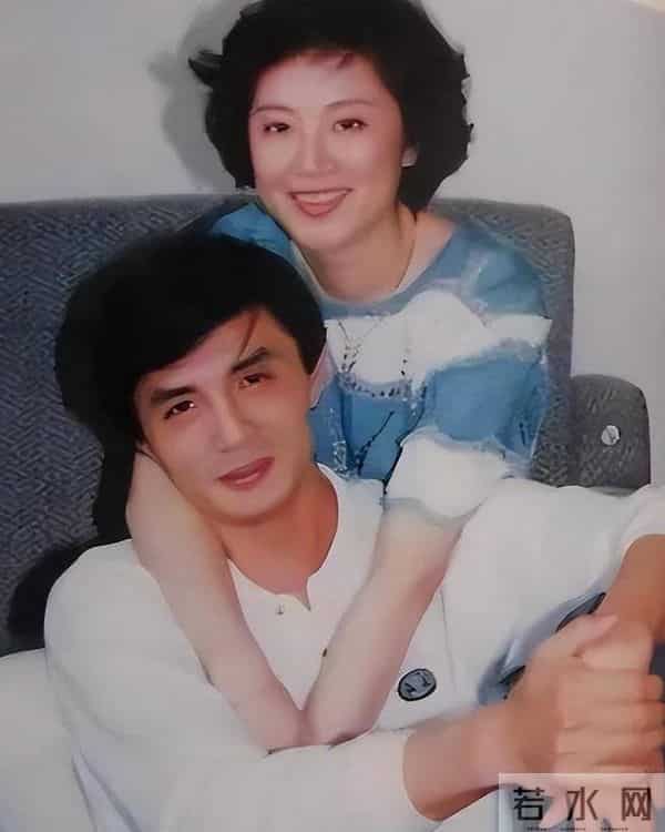 一手好牌打得稀烂！68岁无儿无女的张瑜，给内娱女星敲响了警钟