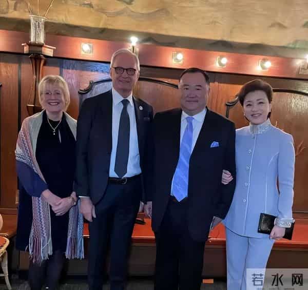 张一兵现状：坚守银行岗位，再婚过普通生活，和前妻杨澜没联系