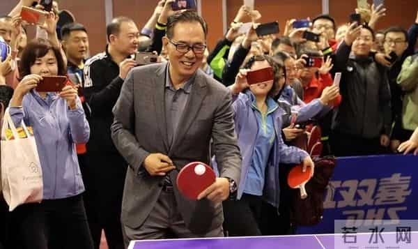 “乒乓教父”蔡振华:这辈子最大幸福,娶个&39;没心没肺&39;的演员老婆