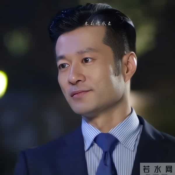 黄渤没说错,53岁未婚,为尽孝定居青岛的谭凯,已走上另一条大道