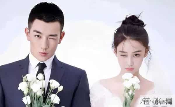 38岁张馨予晒近照,穿卫衣扎马尾似20岁,何捷真把她宠成了小女孩