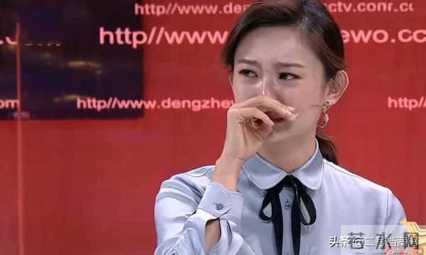 原来我们误会李七月了,央视对她另有重用 连龙洋和康辉都刮目相看