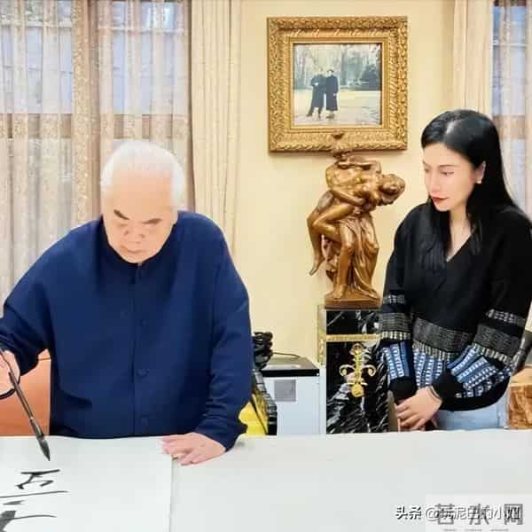 范曾露面回应，37岁徐萌近期产下独子，与54岁女儿断绝关系