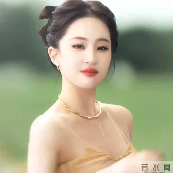 刘亦菲性感代言美图