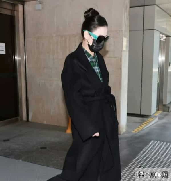 张柏芝出庭神图!45岁的她依然光彩照人,看来心态已经调整好!