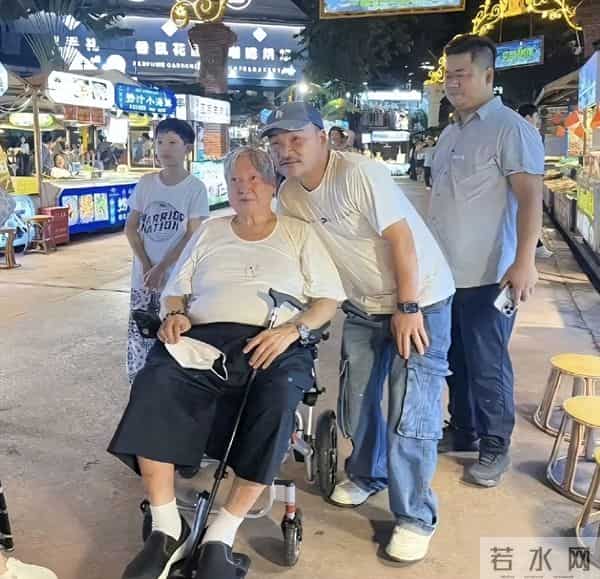 李连杰回应"变年轻"仅3天，洪金宝儿子发声，回春真相大白