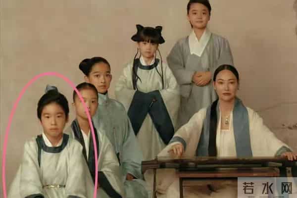 72岁的濮存昕也没想到，他会因为这一举动，搞的晚节不保