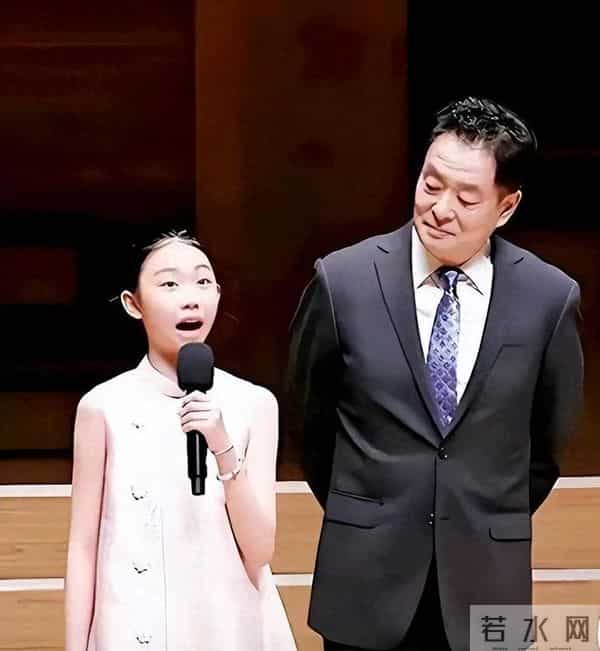 濮存昕也没想到,自己风光了一辈子,竟然在孙女这里栽了跟头!