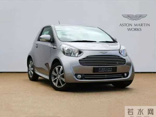 痞幼恋综开老头乐遭群嘲，男嘉宾不识顶流，宾利哥炫富翻车成笑话