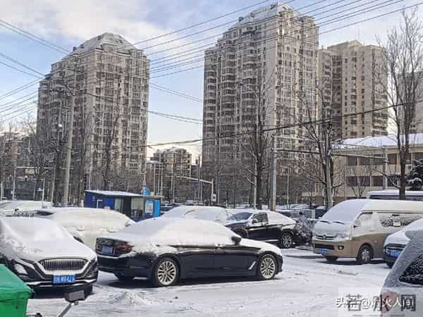 55岁我才知道：女人四十岁后，喜欢一个男人，基本上是这三件事！