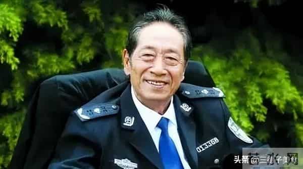 78 岁老戏骨王奎荣：为养小 37 岁娇妻和幼子，白发苍苍仍在演艺一线