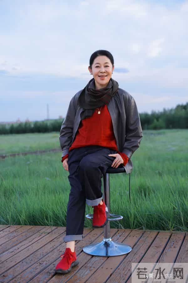 倪萍吃亏在不懂香港法律，被车崇健怼到无语，林心如一眼看出问题