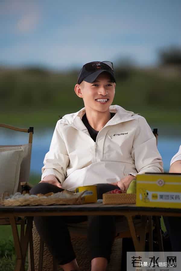 倪萍吃亏在不懂香港法律，被车崇健怼到无语，林心如一眼看出问题