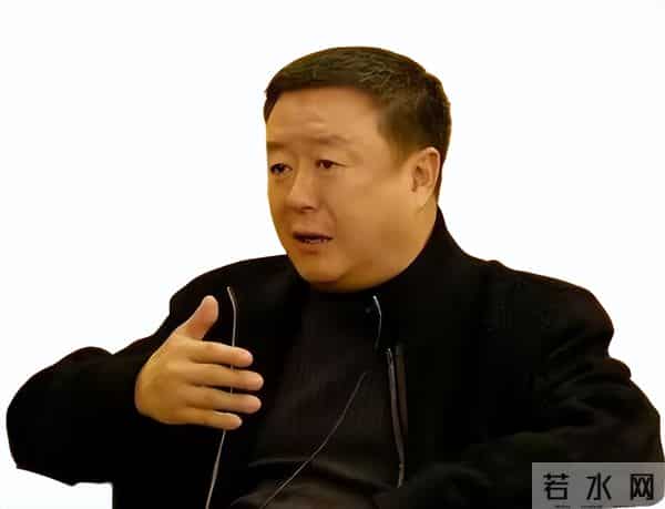 一婚娶央视主持人，二婚娶演员，三婚娶小30岁美女，64岁终于当爹