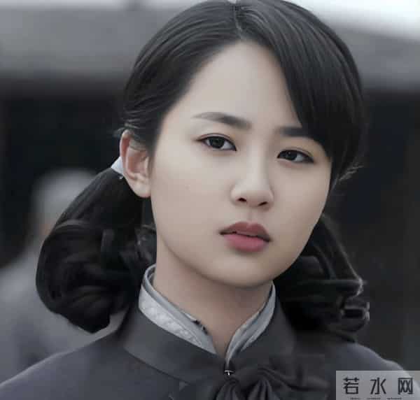 一场生日，戳穿32岁杨紫江湖地位，李现确实一个字都没说错