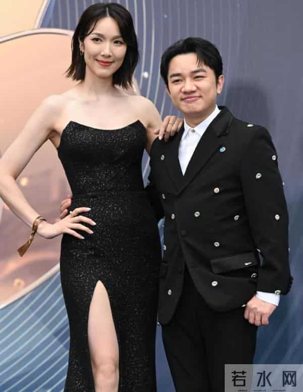 45岁王祖蓝再破天花板！这一次，他让李亚男和所有人刮目相看