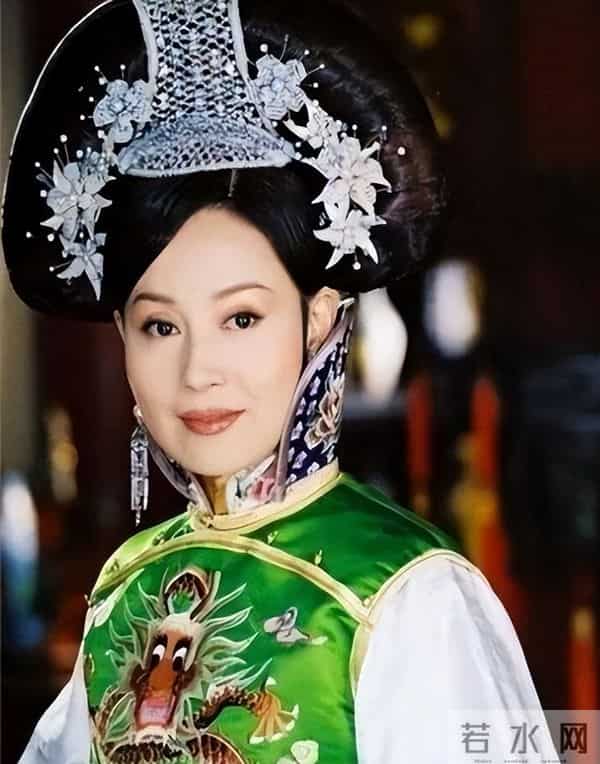 一婚娶央视主持人，二婚娶演员，三婚娶小30岁美女，64岁终于当爹