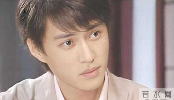 官媒发声！高调宣布48岁靳东喜讯，全网恭喜，终于等来这一天