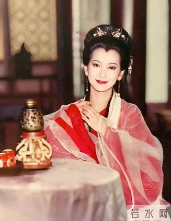 赵雅芝一生最恨两个女人，一个跟她抢男人，一个曝光她的婚外情