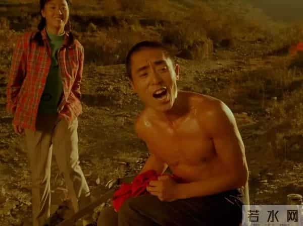 王传君获得的这个“国际影帝”，何以陷入争议狂潮？