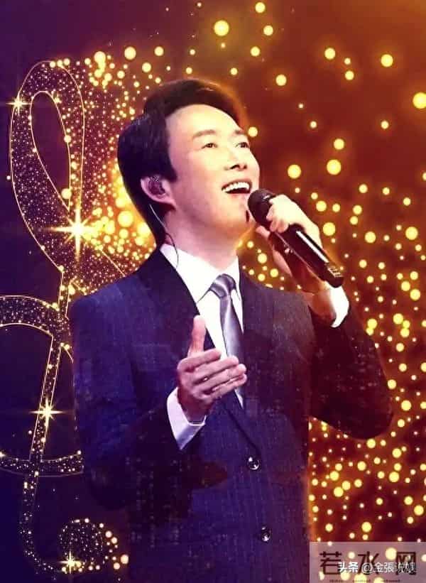 费玉清现状！70岁无儿无女独居，和61岁闺蜜相依为伴